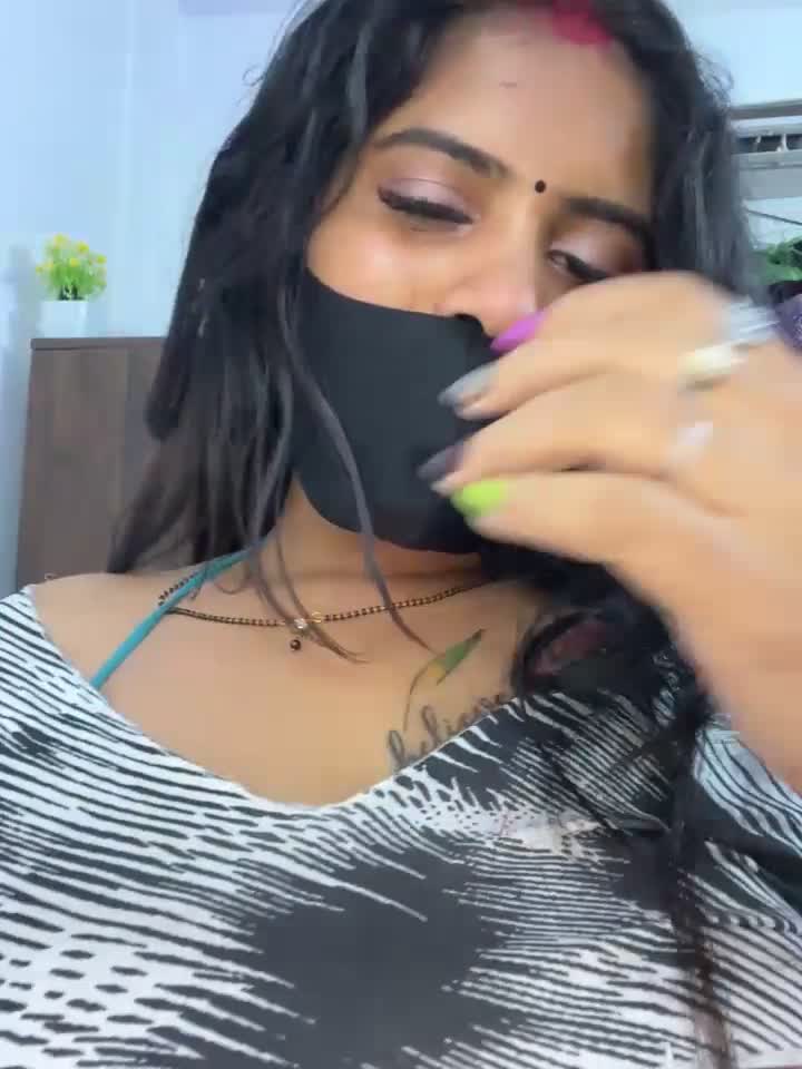 V-Hot-Sweti