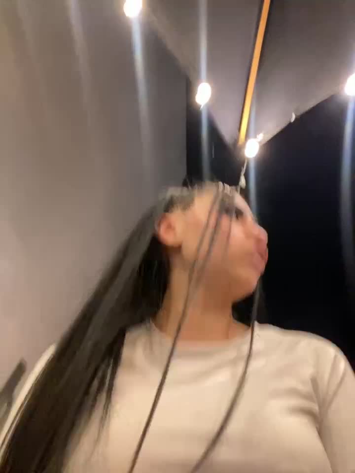 Bunny_sexy01 - Stripchat webcam show • Wednesday, September 3, 2025 #Corset #EroticDance #FootFetish