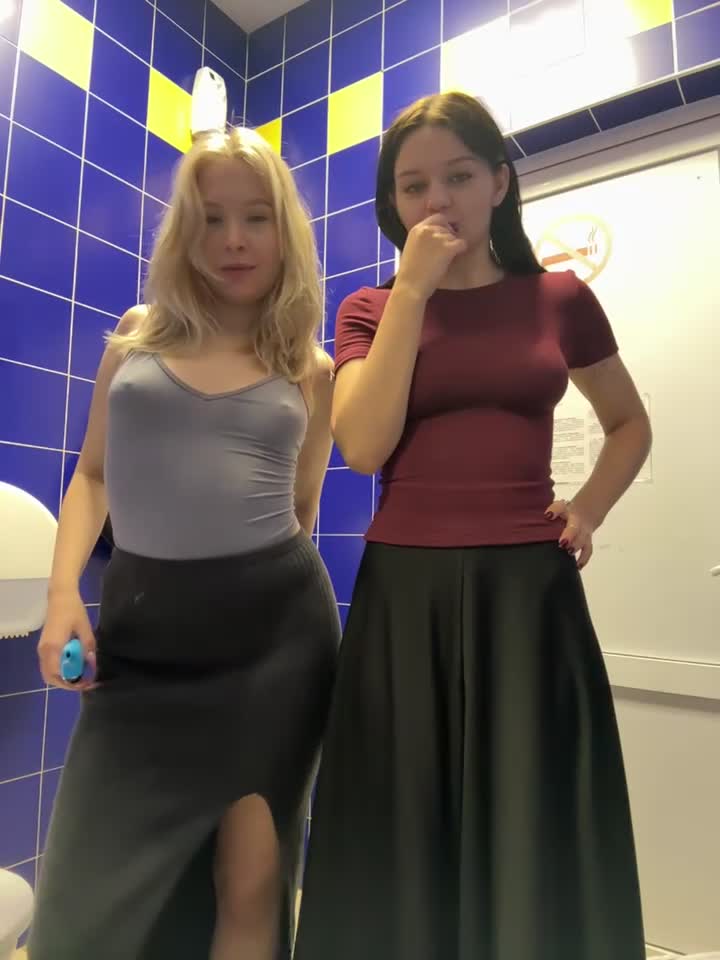 Cum_girlss